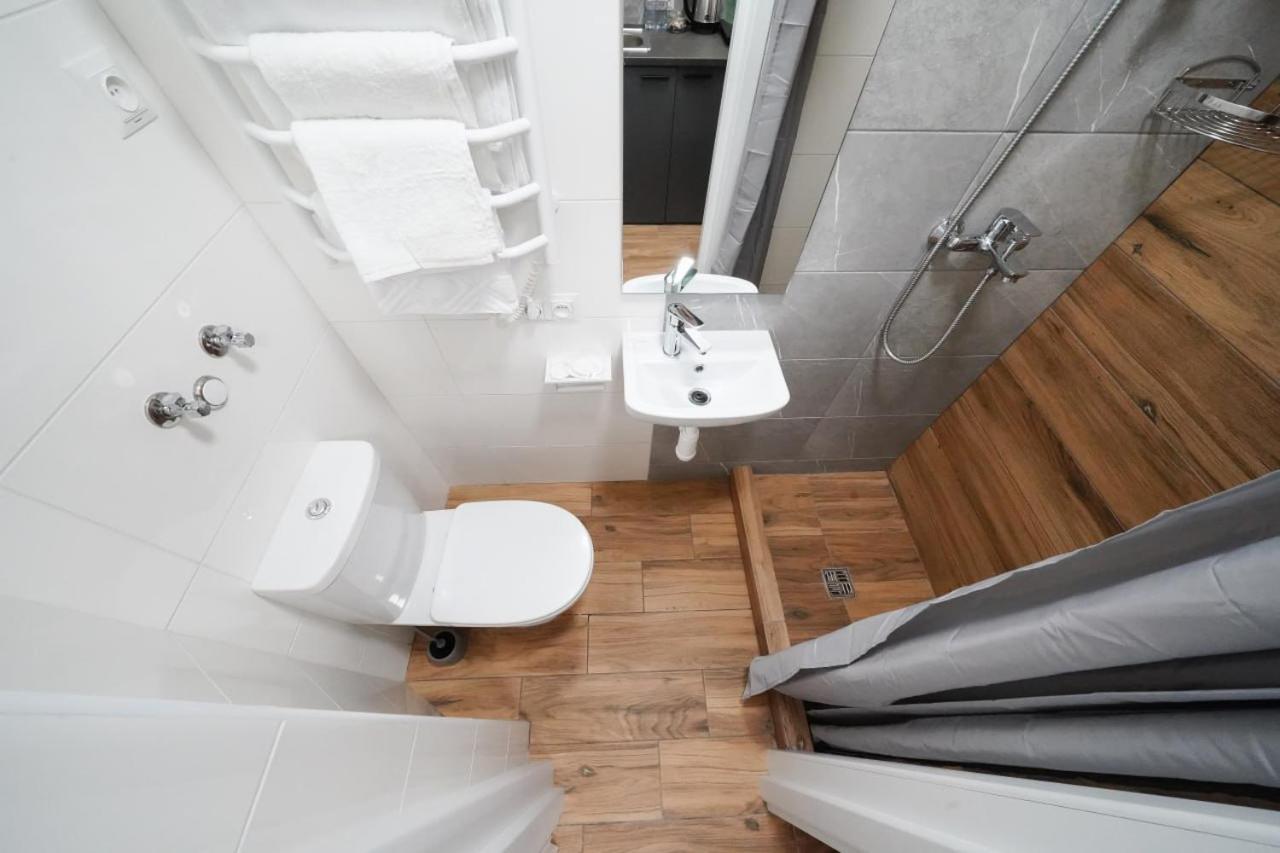 Myfreedom Апартаменти Метро Печерська Військовий Госпіталь Kiev Chambre photo