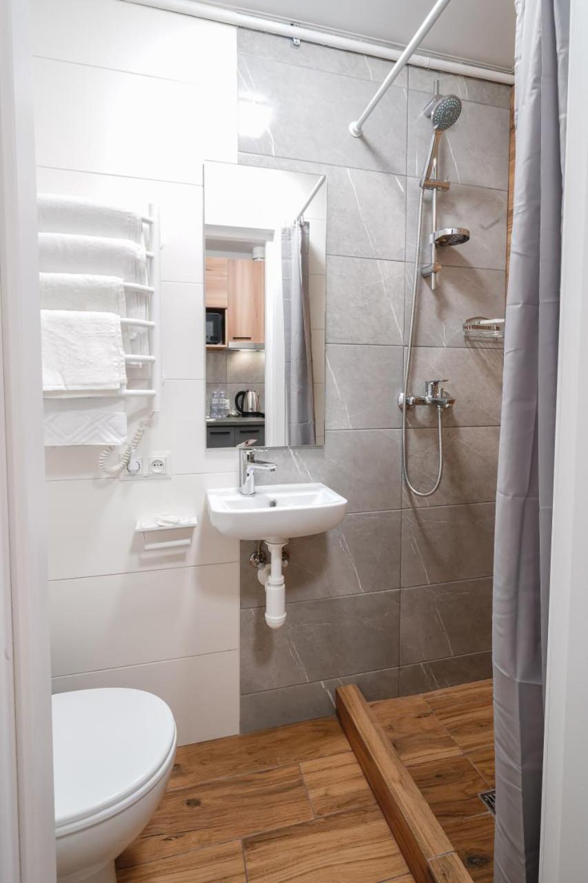 Myfreedom Апартаменти Метро Печерська Військовий Госпіталь Kiev Chambre photo